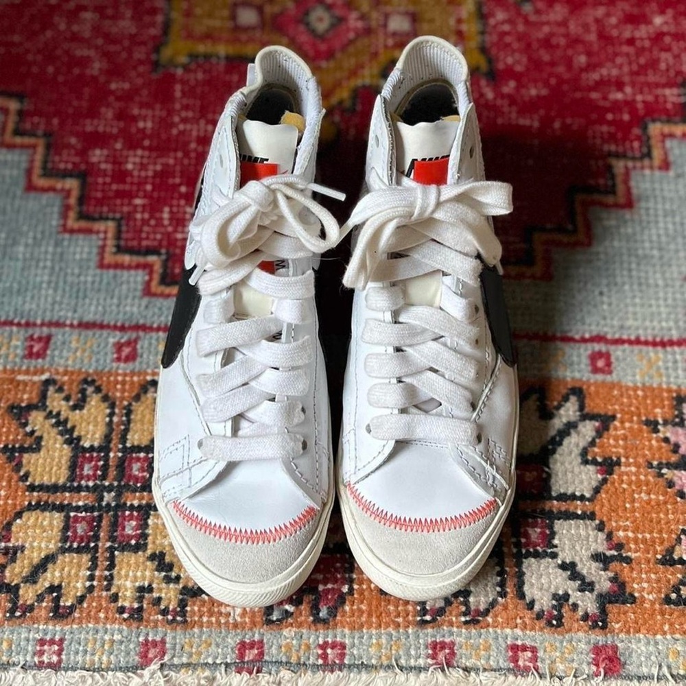 Nike Blazer Mid ‘77 Sneakers - Picture 5 of 5